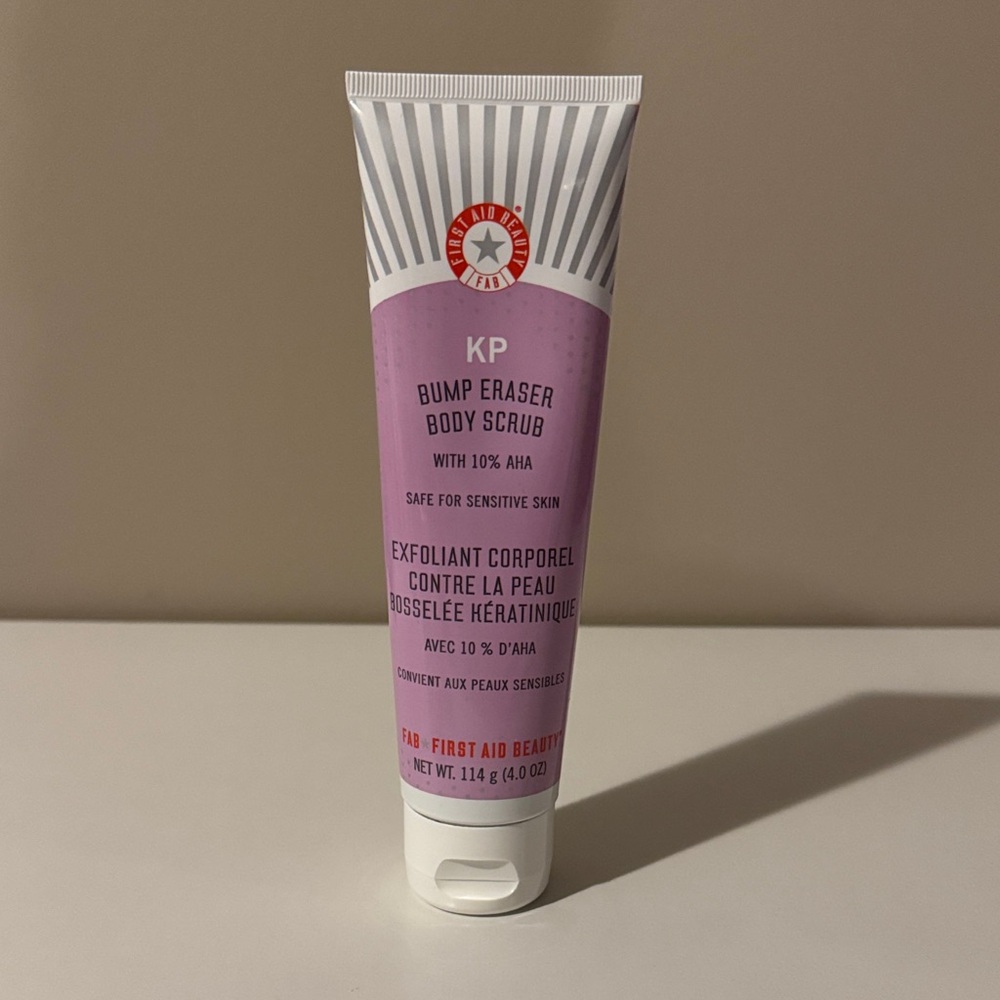 NWT First Aid Beauty KP Bump Eraser Body Scrub